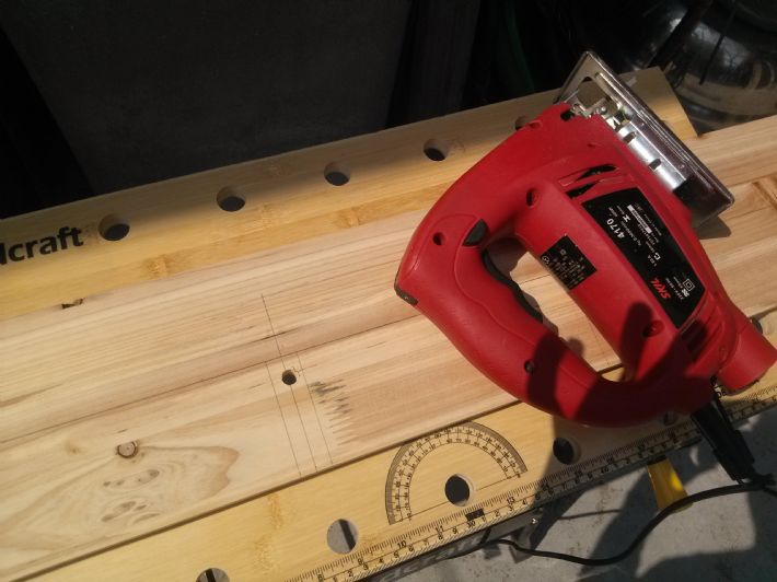 삼나무-자체 제작 촘촘 계단 선반 (철천지 선반 카피)