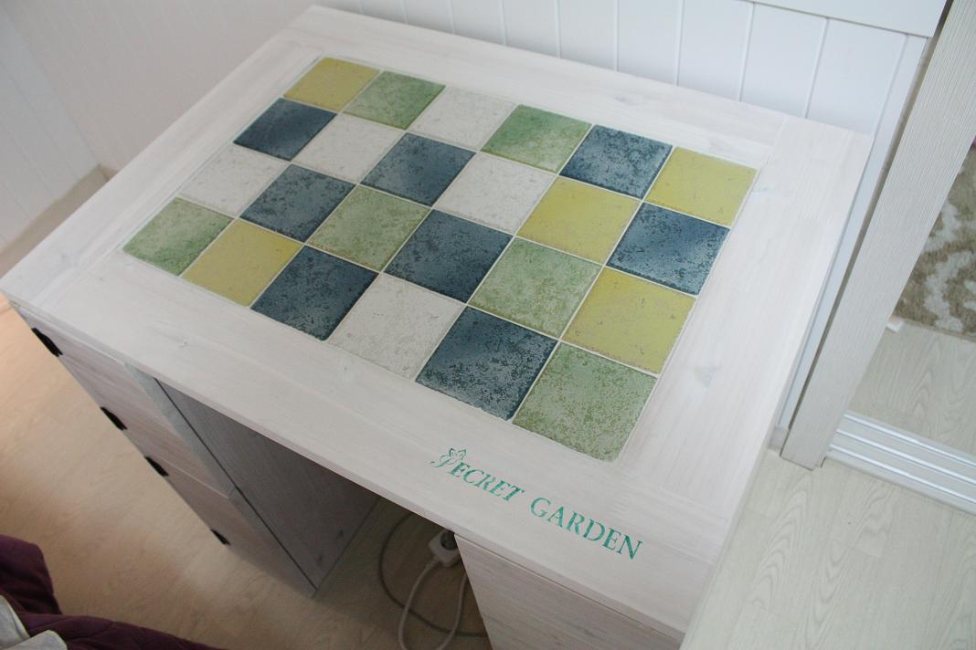 와이프를 위한 화장대 완성~