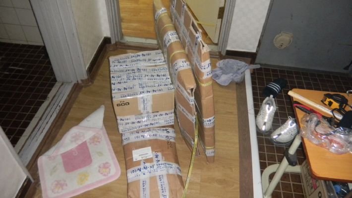 자작나무 합판 적층목으로 만들어본 오디오/PC장입니다.