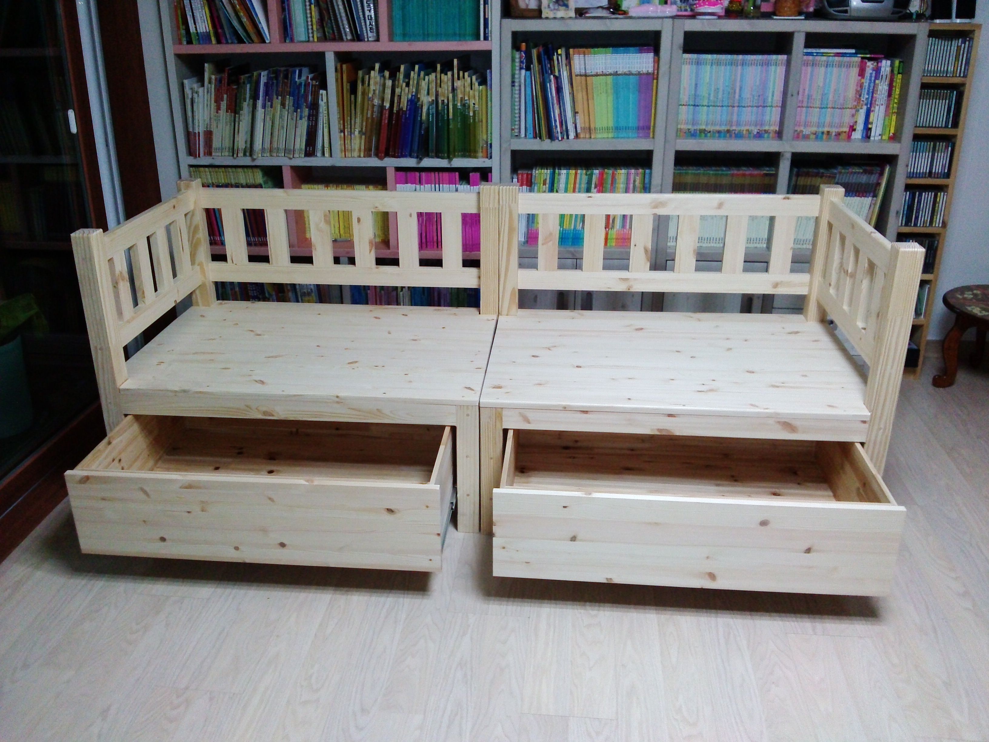 분리형 소파 겸 1인 침대