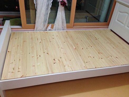 집송목으로 침대 상판 바꾸기