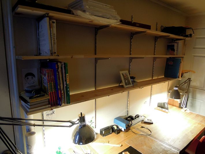 삼나무 판재를이용한 선반겸 책장