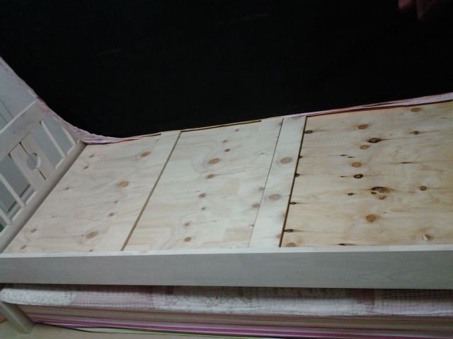 침대 매트리스 받침대 합판작업