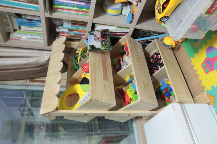 집성목 장난감 보관함