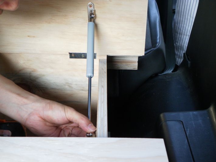 테라칸 수납장겸간이침대