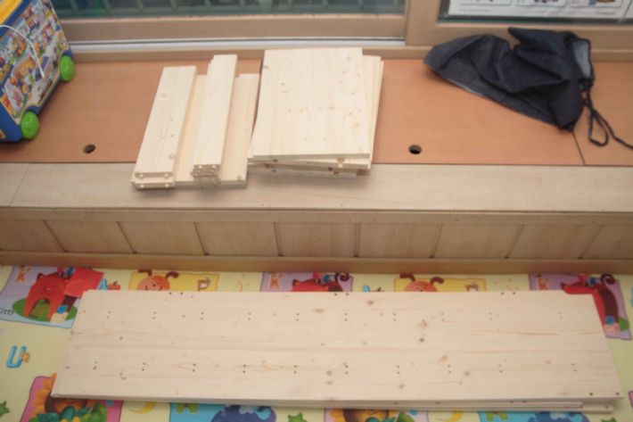 짜투리 공간 책장 조립