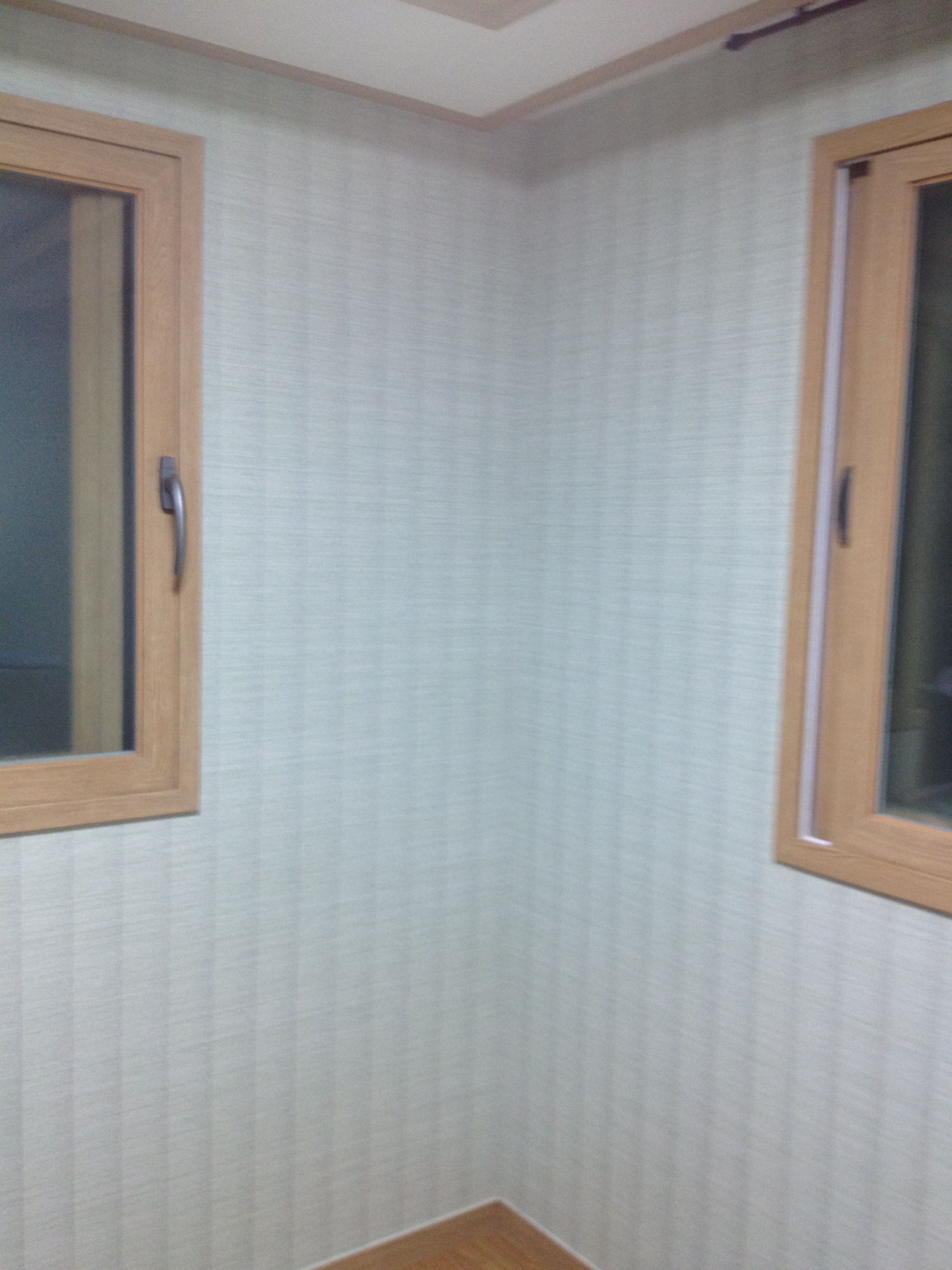 Red pine 코너 책장