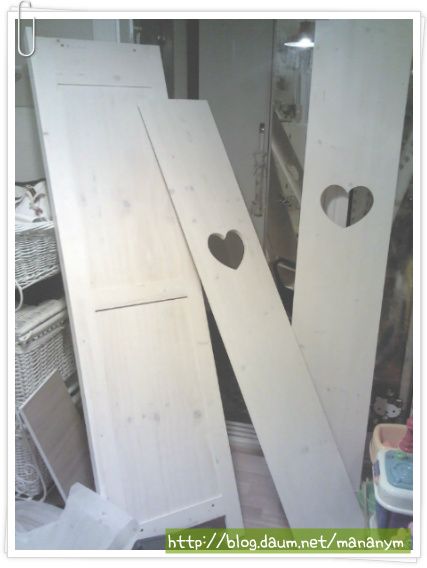 스프러스로 만든 우리 공주 옷장