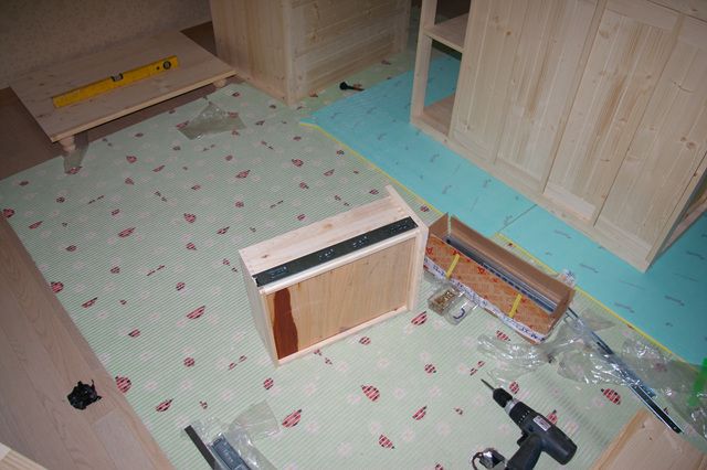 모던 옷장과 모던 서랍장 조립