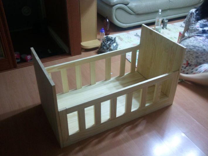 태어날 아들의 침대