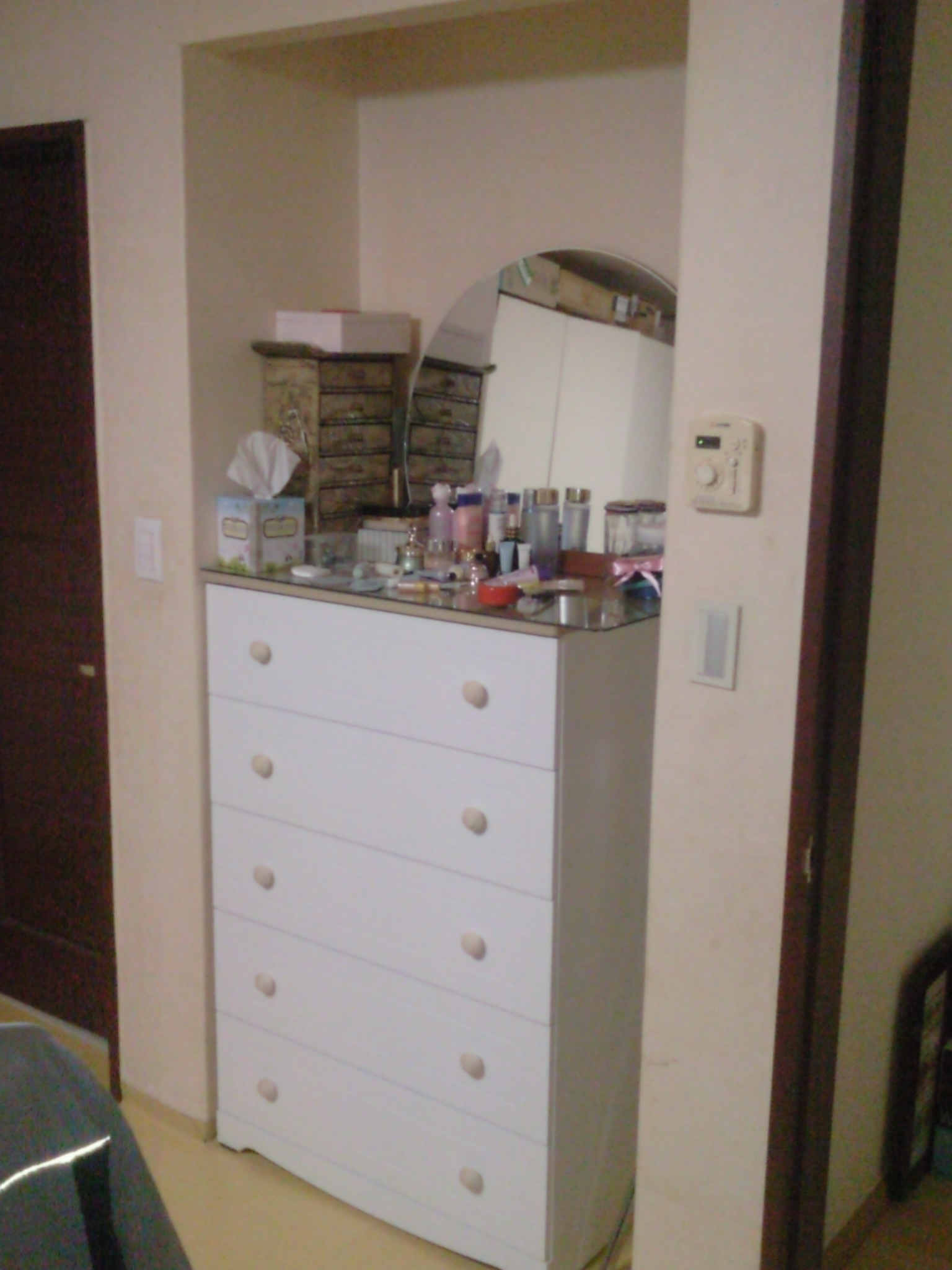 자투리 공간 활용 옷장