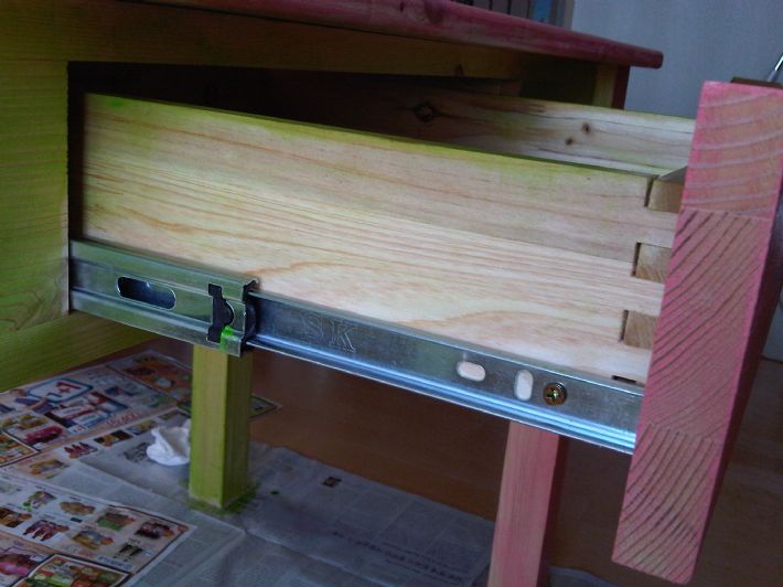 천연 원목 건강 서랍 책상(사각다리_미송 집성원목)(1.18mm 집성상판)(스프러스) (1100*700*600)