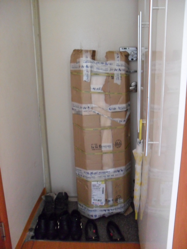 집성목으로 만든 tv 장식장!!!