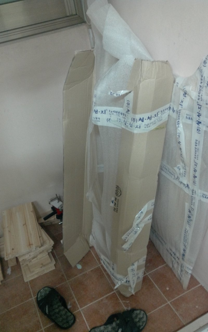 삼나무 서랍장(이세상에 유일한)