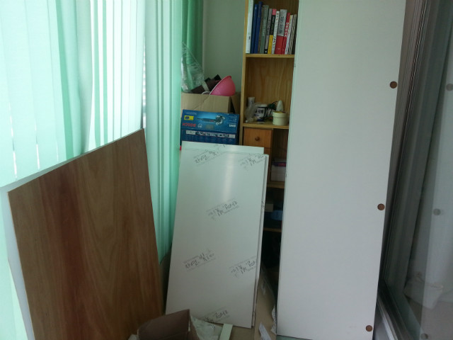 나의 첫 작품(uv고광택으로 만든 수납장)