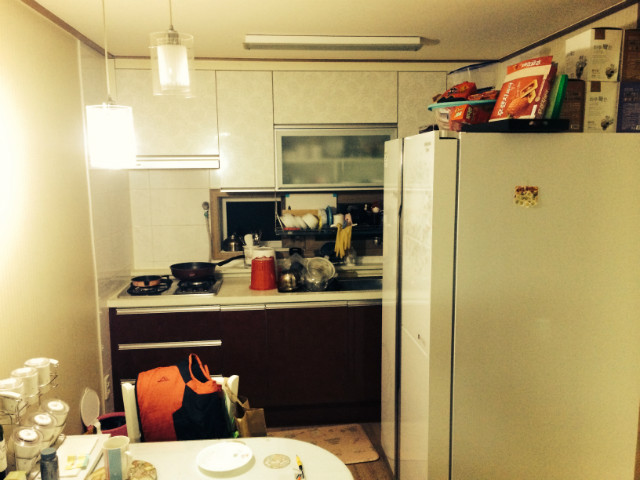 기존 일자 주방에서 ㄷ 자 주방으로의 새로운 구조변경 셀프인테리어!