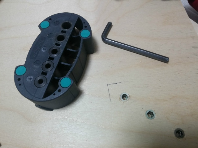 간단한 책상 만들기 입니다!