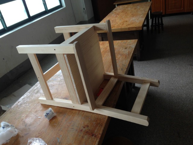 팔걸이 의자 만들어봤어요.