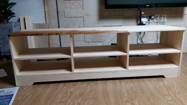 빈티지한 거실장