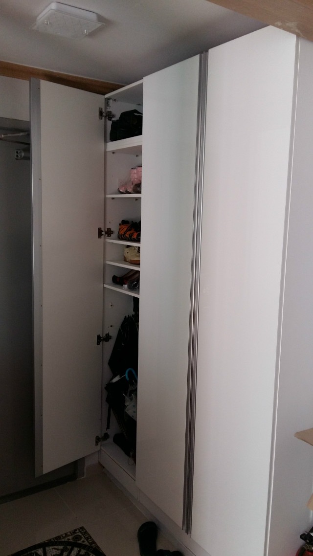 혼자 조립설치한 신발장 