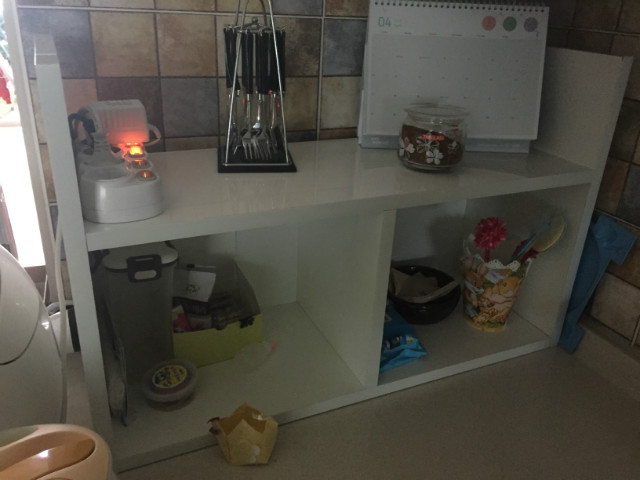 하이그로시 코팅합판으로 만든 싱크대선반과 베란다 수납장