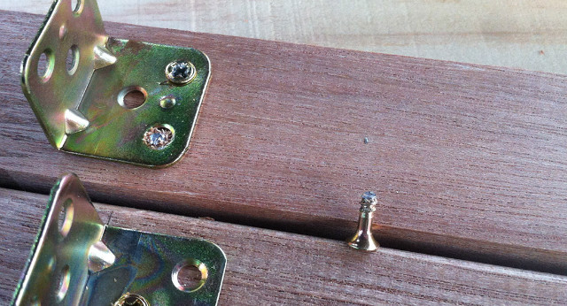 수납공간이 필요한 카페 카운터