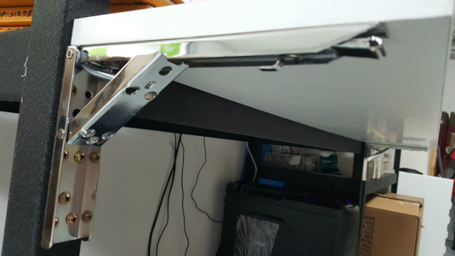 UV고광택 18MM으로 테이블 확장!