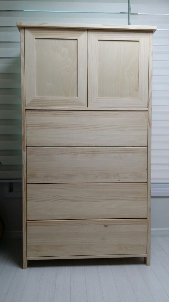 주니어장을 개조한 뉴질랜드 소나무 서랍장