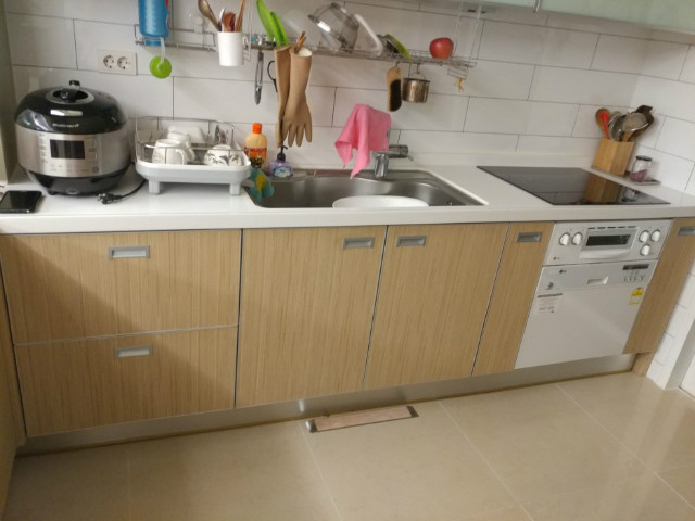 싱크대 하부장 문짝 교체