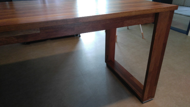 멀바우 24mm 식탁