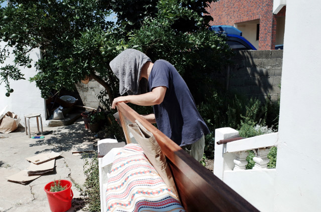 diy 멀바우 나무 방문 만들기 