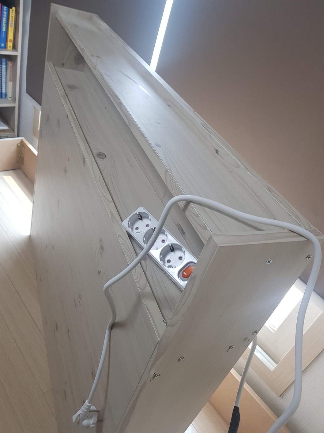 아이들 침대헤드 만들었어요.