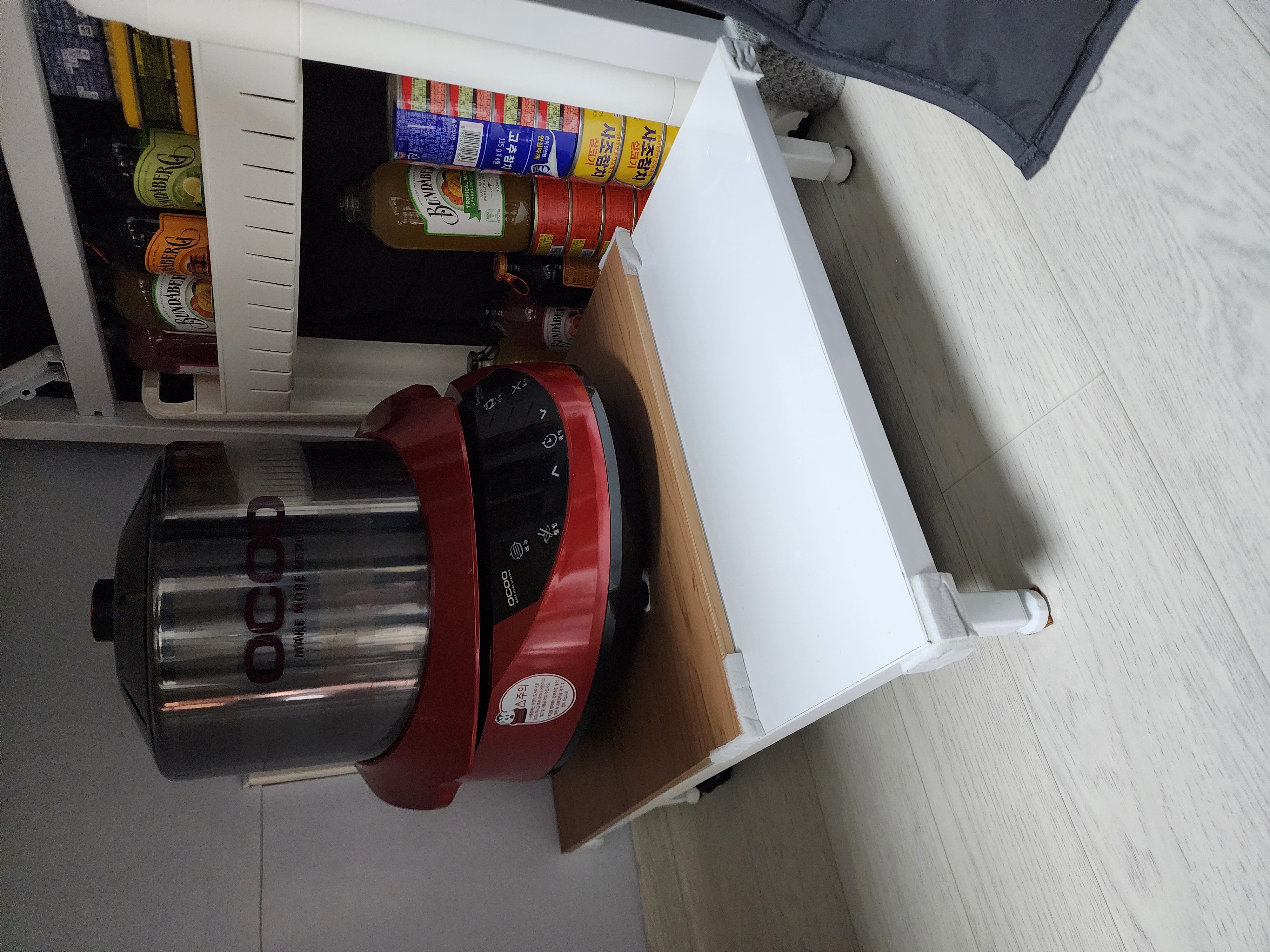 코팅합판 uv고광택화이트로 만든 선반