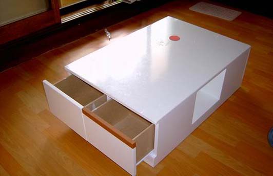 무빙 테이블 과 기타 수품 2개