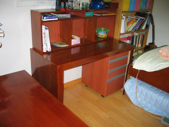 책상 2개 , 책꽃이 제작 