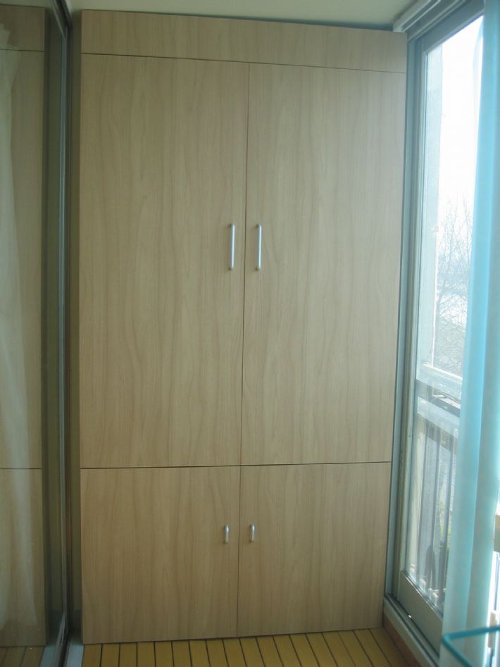 베란다 붙박이장