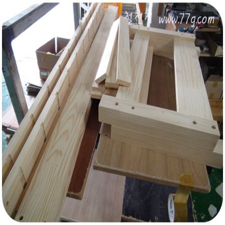 원목평상,몬드리안박스,원목식탁,아일랜드식탁,밥솥선반,아가옷장,싱크대상판