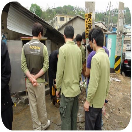 친절하게 소화전과 소화기구 사용법을 알려주신 소방관계자 분들께 감사 드립니다