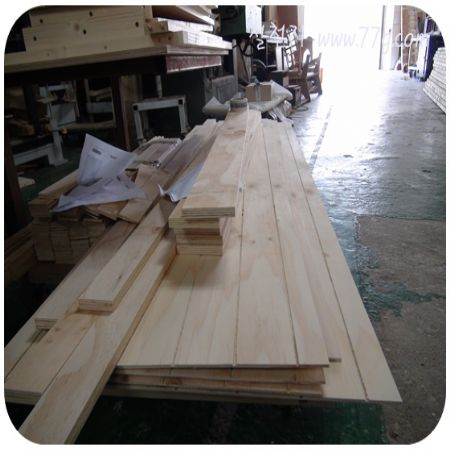 철천지는 DIY 문화를 판매 하는 회사 입니다. 과정안에 가족이 함께 있고