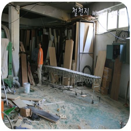 정리해서 10평 정도의 공간이 생겼습니다. 작지만 강력한 디테일의 힘~