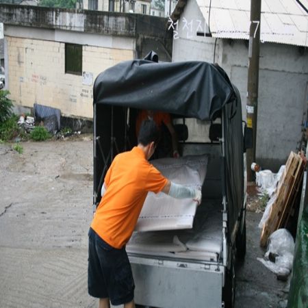 경민씨 휴가를 하루연장하고 저희 철천지를 위해서 나왔다네요~멋지다!!ㅋ