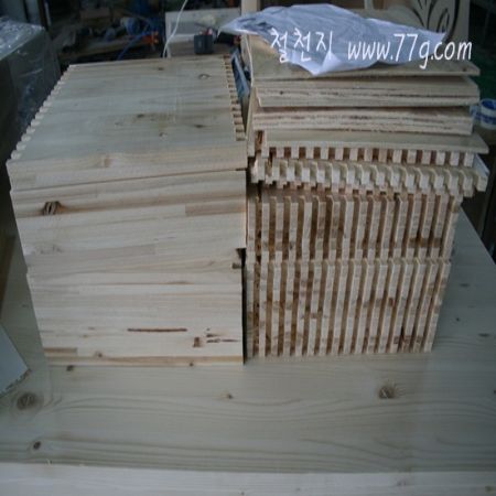 자동차 트렁크 원목 박스 조립 방법을 알려 드립니다.