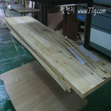 옆에서 과장님이 무슨 도색을 하시네요,, 과장님 오랜만이죠.. ㅎㅎ