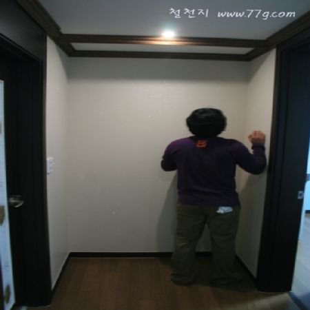 어제 현장 시공 새로 아파트에 입주 하시는 분인데 남는 공간에 수납공간을