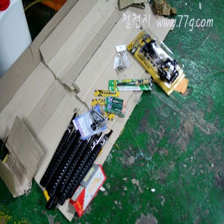 내부에다가 도장을 보관하고 도착하면 도장을 찍는 용도로 사용합니다.. 그래서 오리엔 티어링