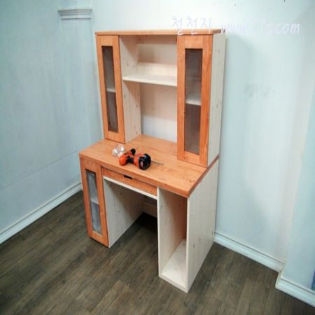 베이직 거실장을 주문해주신 고객님께서 취향에 맞게 살짝 구조를 바꾸었답니다...ㅎ