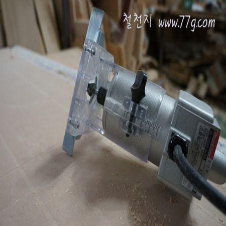 철천지 사람들의 역사를 육아일기처럼 기록하고 있습니다.