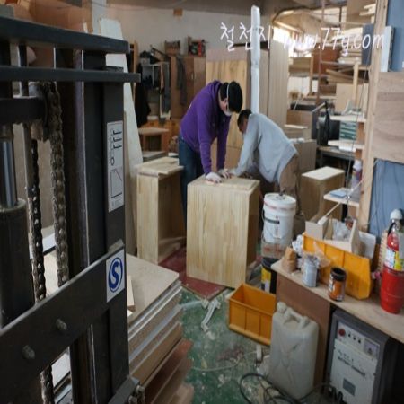 꾸준히 발전하다보면 해외에서도 찾아 오는 고객도, 직원도 있을테니까요