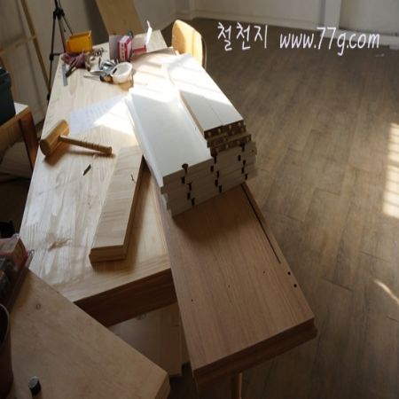 라픽스를 이용한 투톤 책장