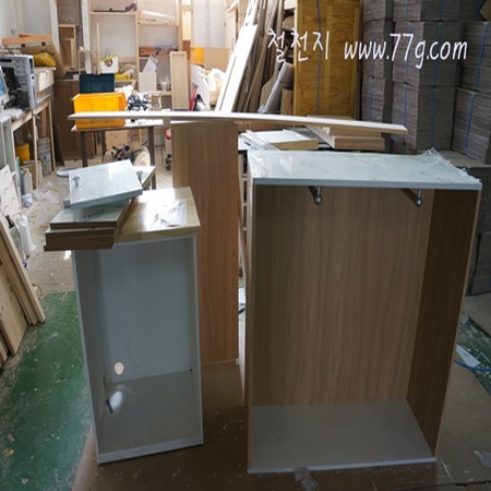 가구를 잘만들면 2평을 늘릴수 있습니다.